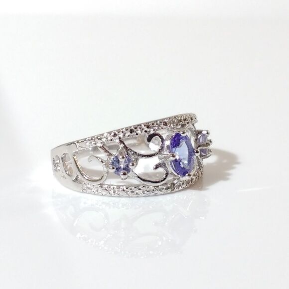 Tanzanite Ring Sterling Silver Size 8